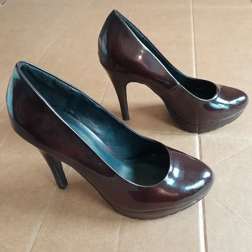 Call It Spring Women’s Glossy Brown 4.5in. Platform Heels Size 7